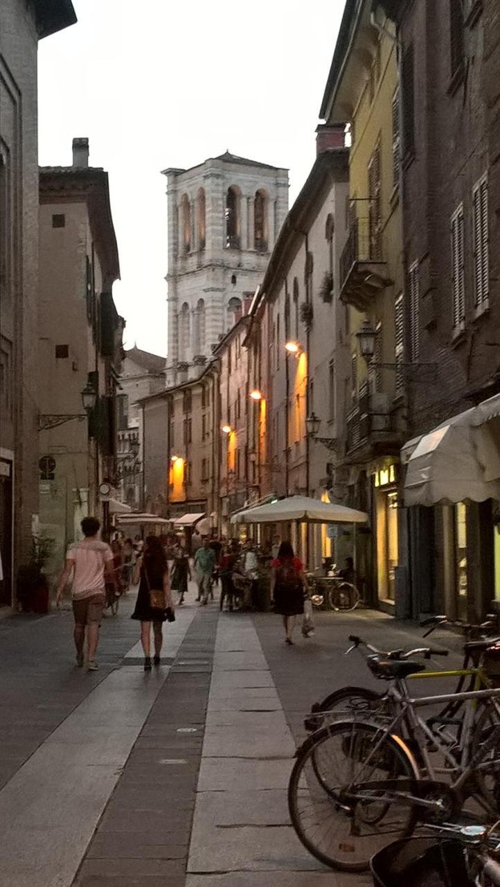 L'Oro Della Citta Bed & Breakfast Ferrara Luaran gambar